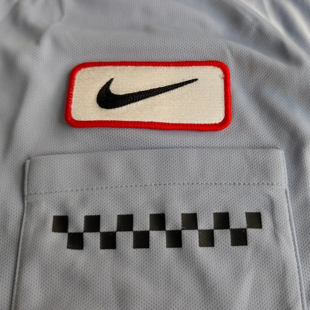 Nike Dri Fit Mens Short Sleeve T Shirt Light Blue Checker Pocket Logo Size Large